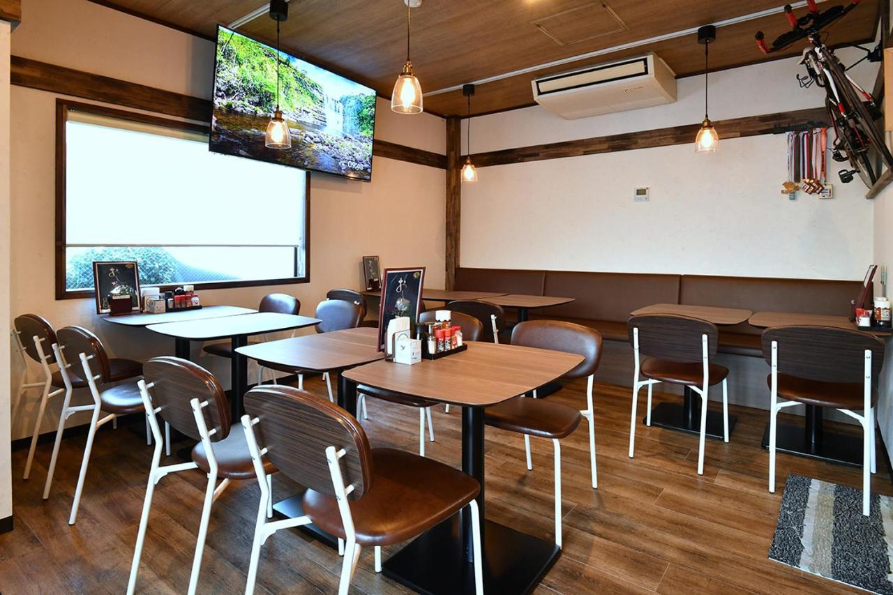 Business Hotel Bl Кувана Екстер'єр фото